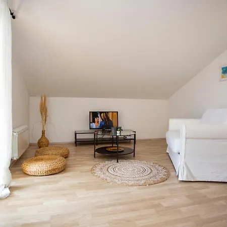 Villa Pistine - With Private Pool For 8 Near Rovinj