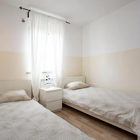 Willa Pistine - With Private Pool For 8 Near *